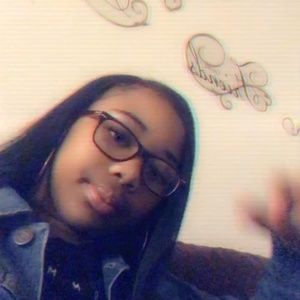 Meet your Posher, Ajanai